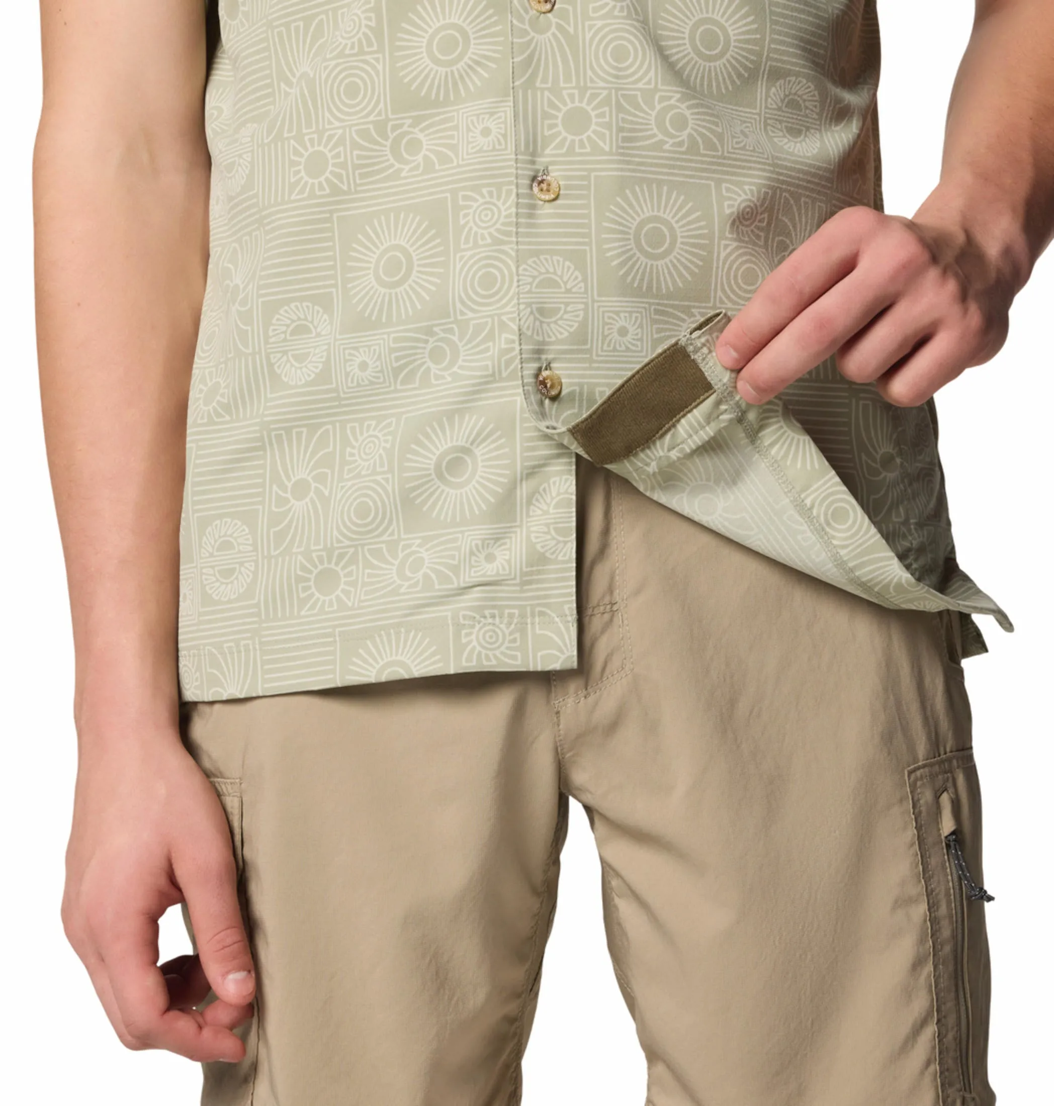 Columbia Men Green Omni-Shade Tech Trail Utility Printed Woven Short Sleeve Shirt