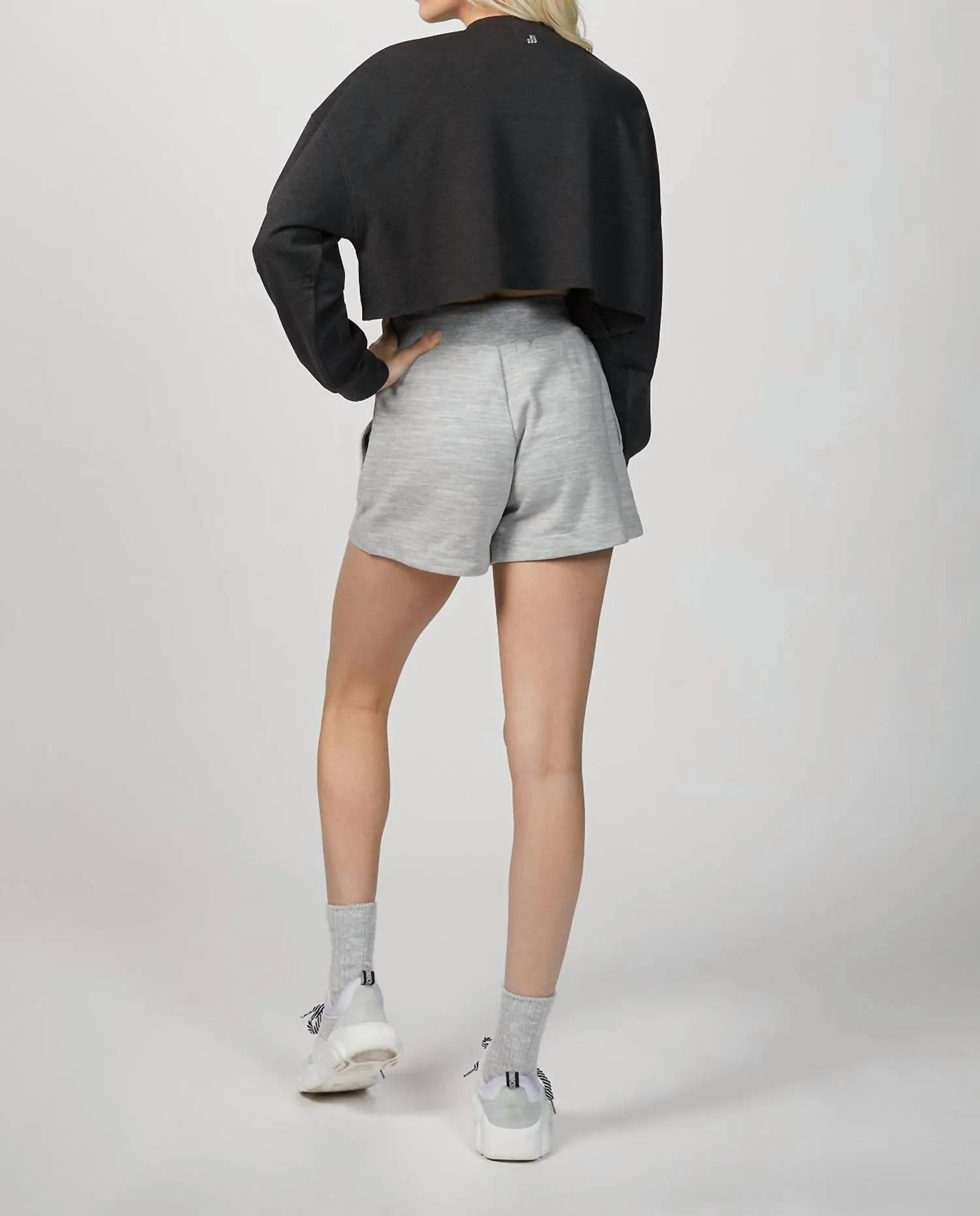 Cropped Sweatshirt In Black
