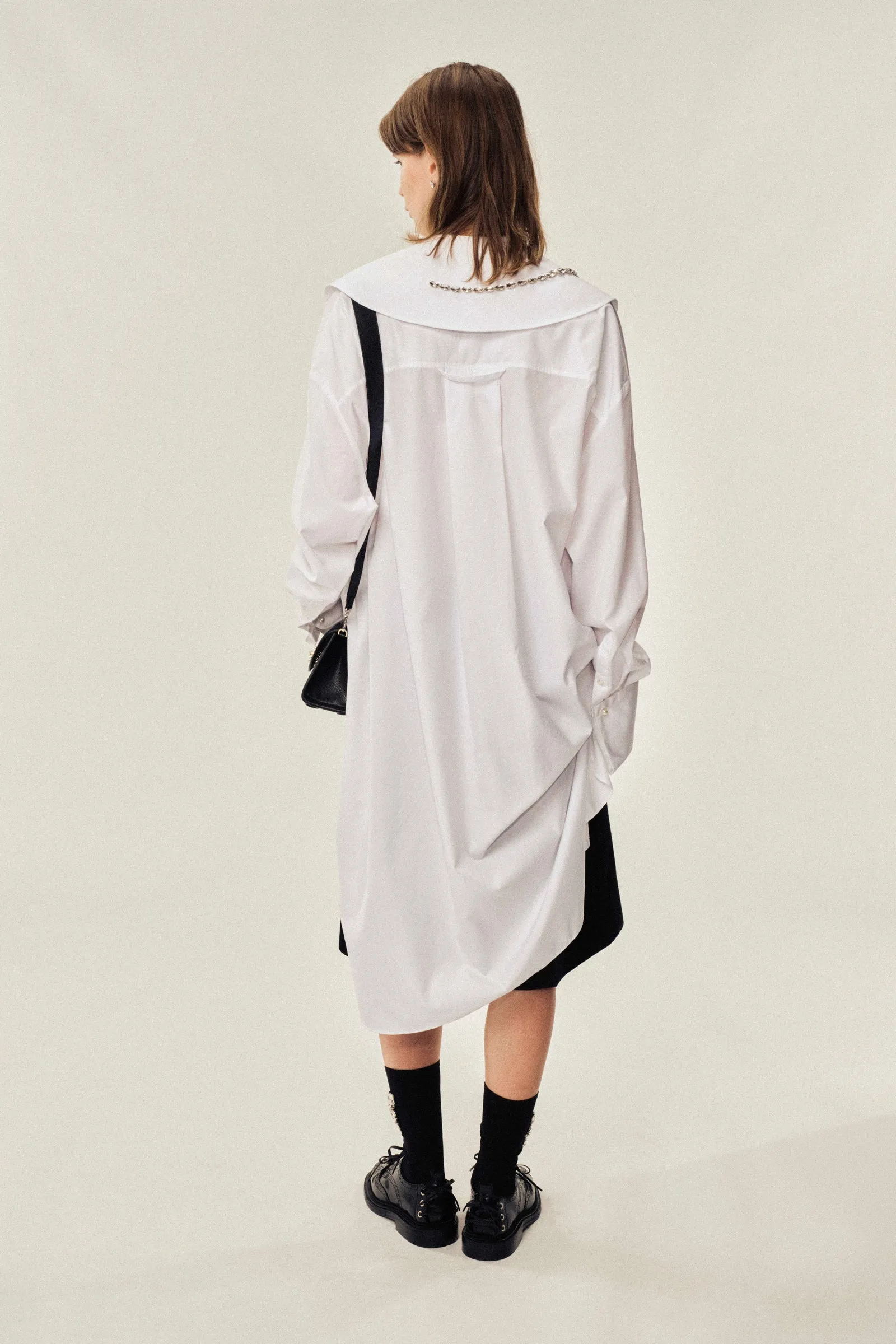 Embellished Carnation Gathered Slit Shirt