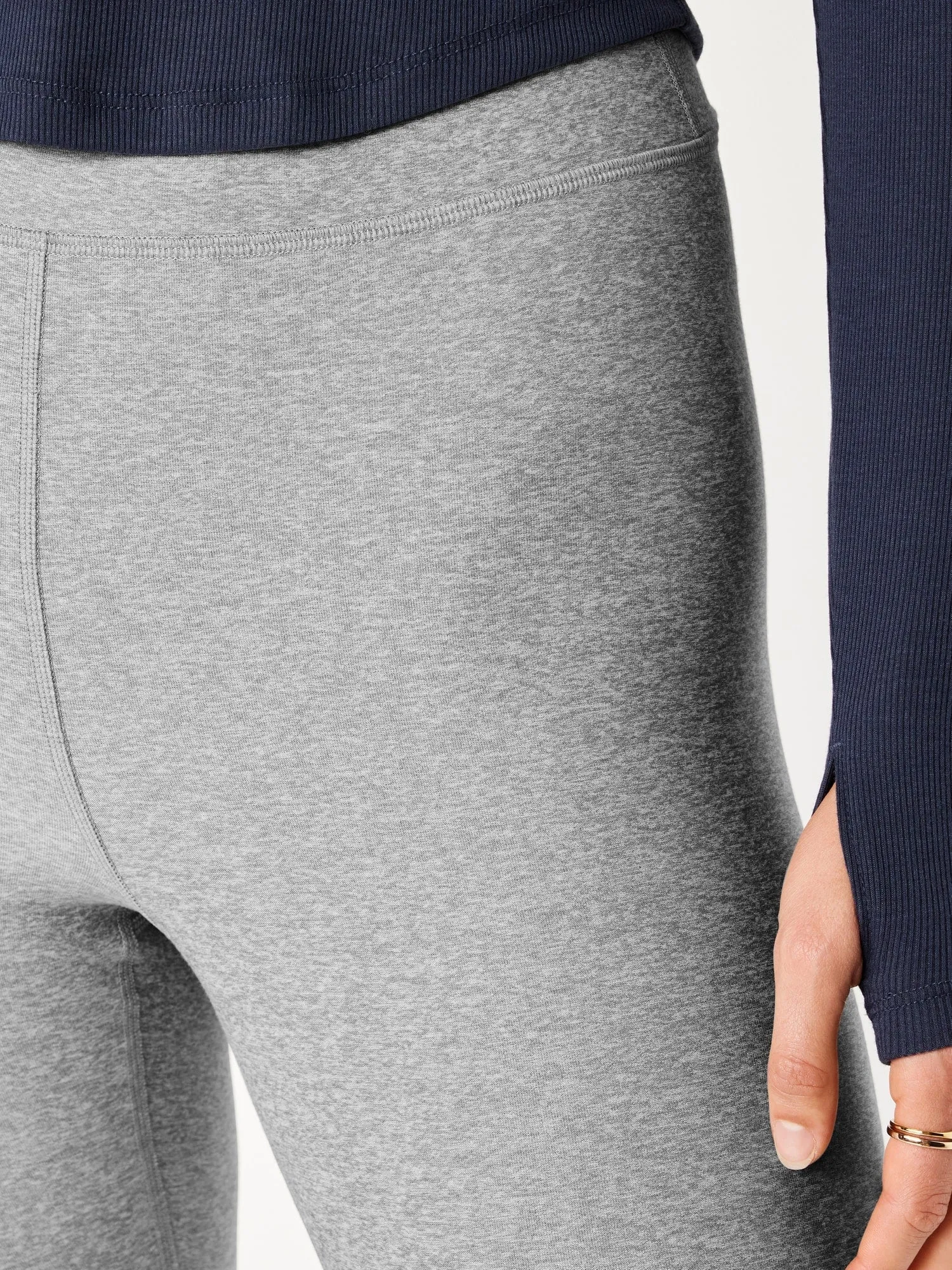 Extra High-Waisted Cloud  7/8 Leggings for Women