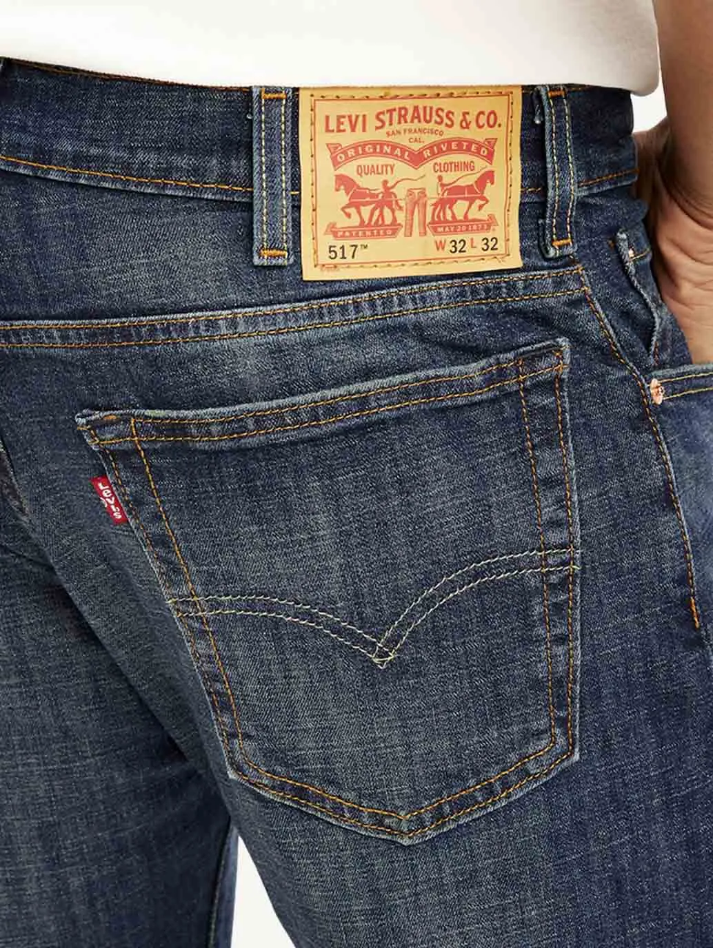 Men's 517 Dark Blue Bootcut Fit Mid Rise Jeans LEVI'S