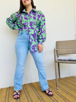 MID RISE STRAIGHT LEG JEANS