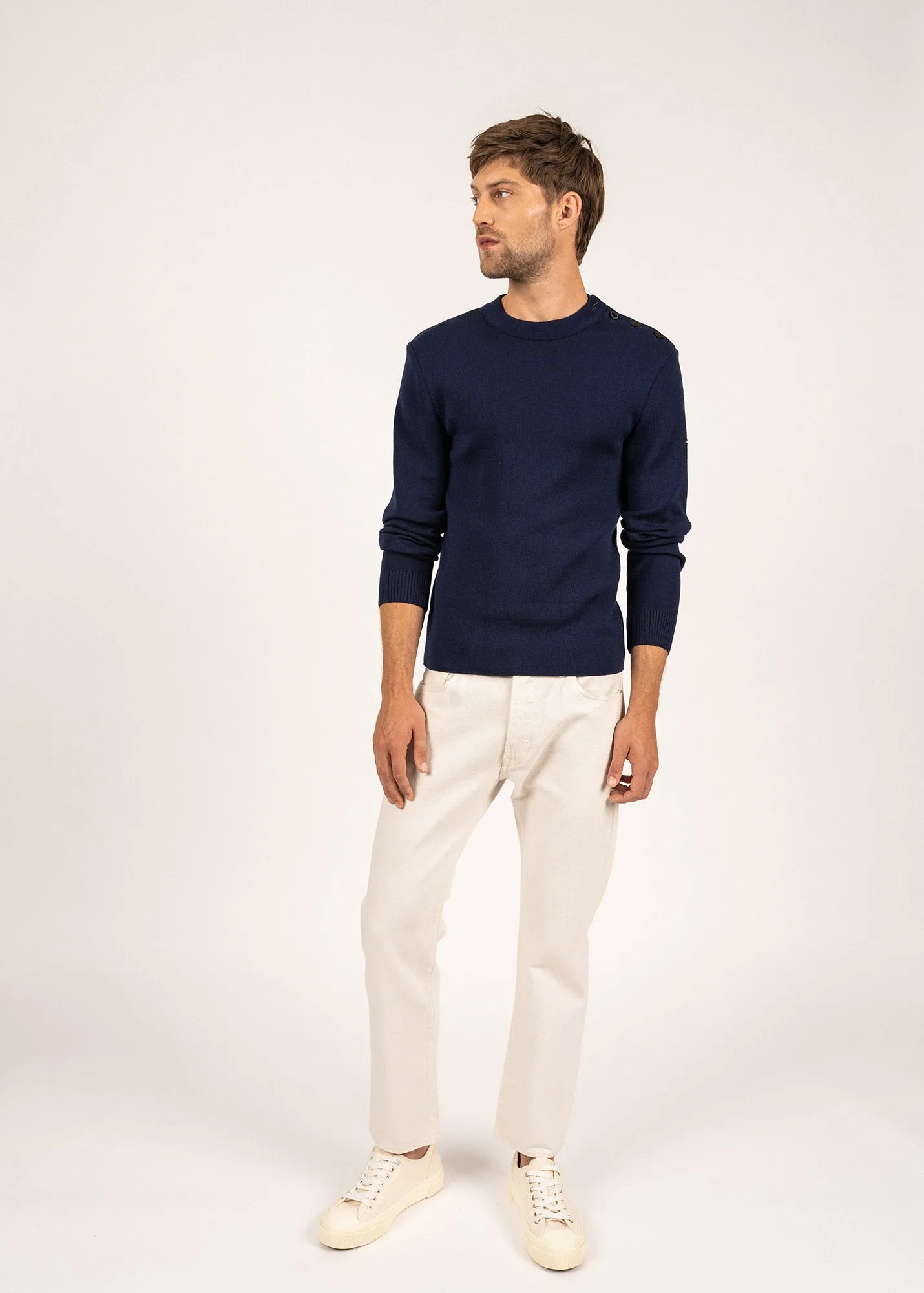 Pull marin en laine Estran - en maille fine, boutonnage paule (INSIGNE)