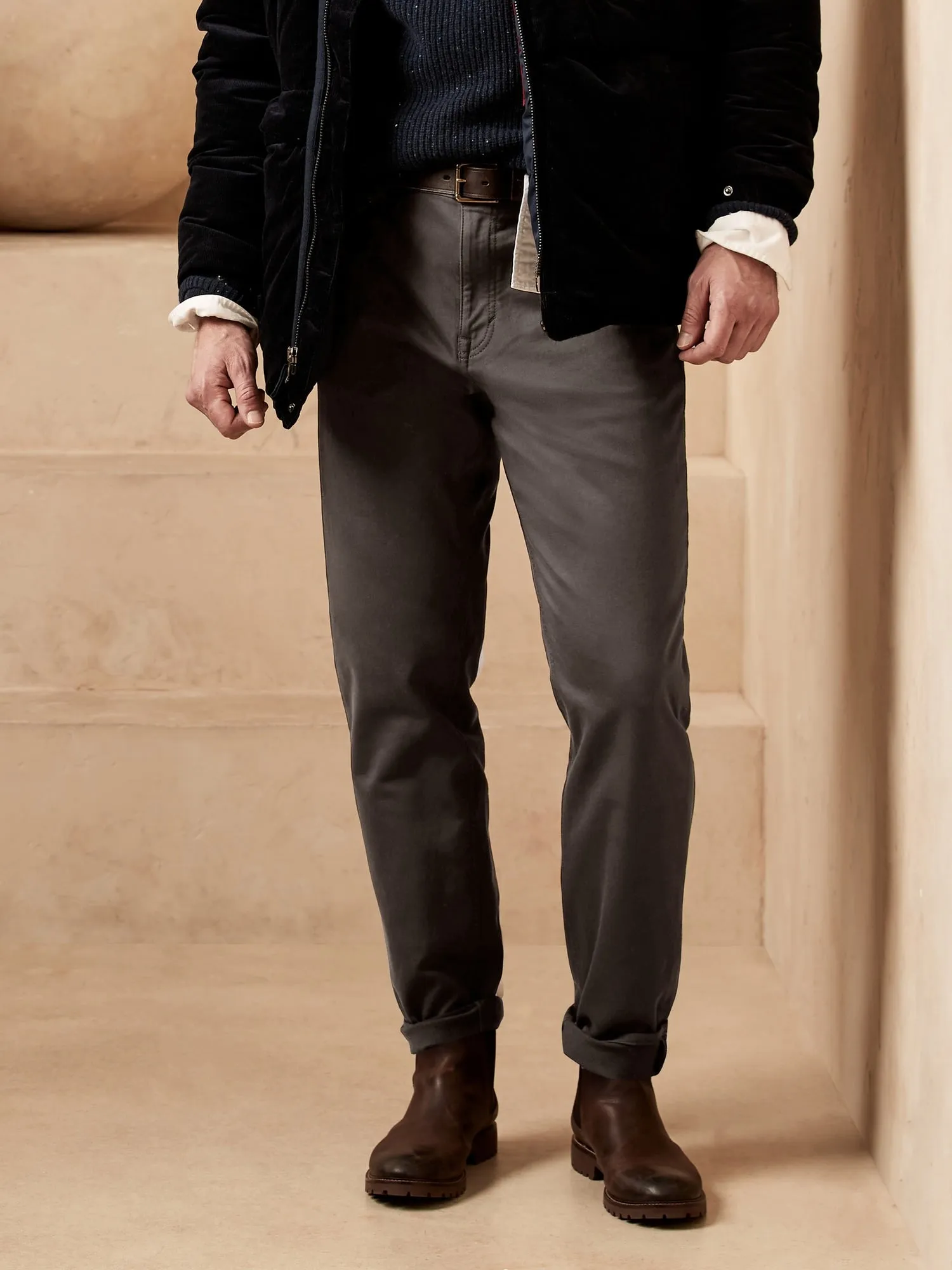 Tapered Traveler Pant BANANA REPUBLIC
