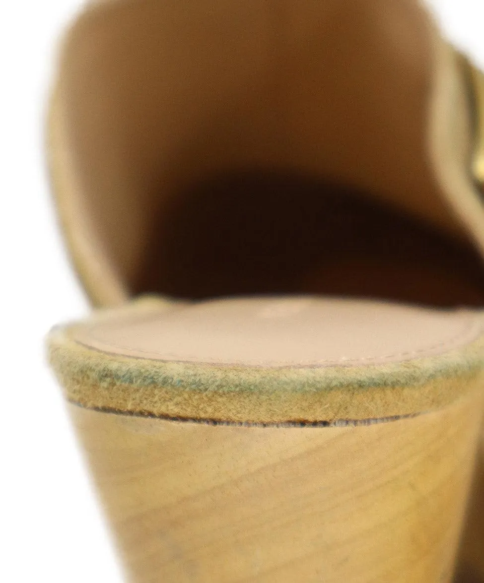 Veronica Beard Beige Suede Wood Clogs sz 7